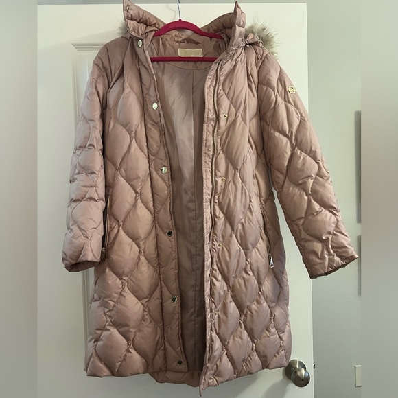 Michael Kors Blush Belted Faux Fur Trim Hooded Puffer Coat size Large - Picture 9 of 10